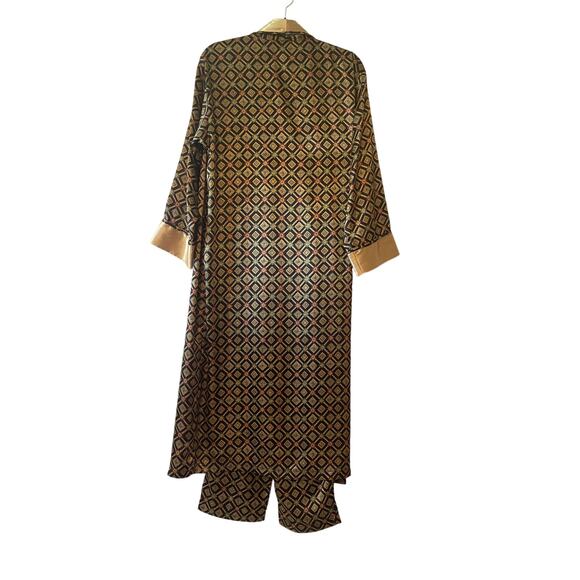 Victoria’s Secret Y2K 2PC Set Geometric Gold Black Robe & Pant Size Small - Picture 2 of 9